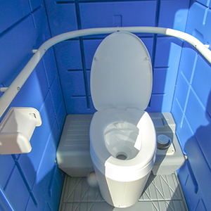 仮設トイレのレンタル手摺り